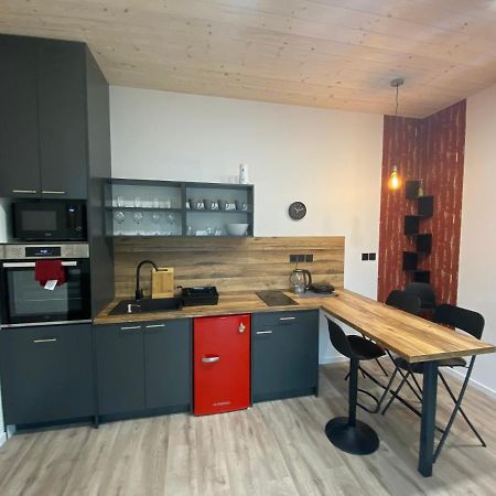 帕尔杜比采Tiny House公寓 外观 照片